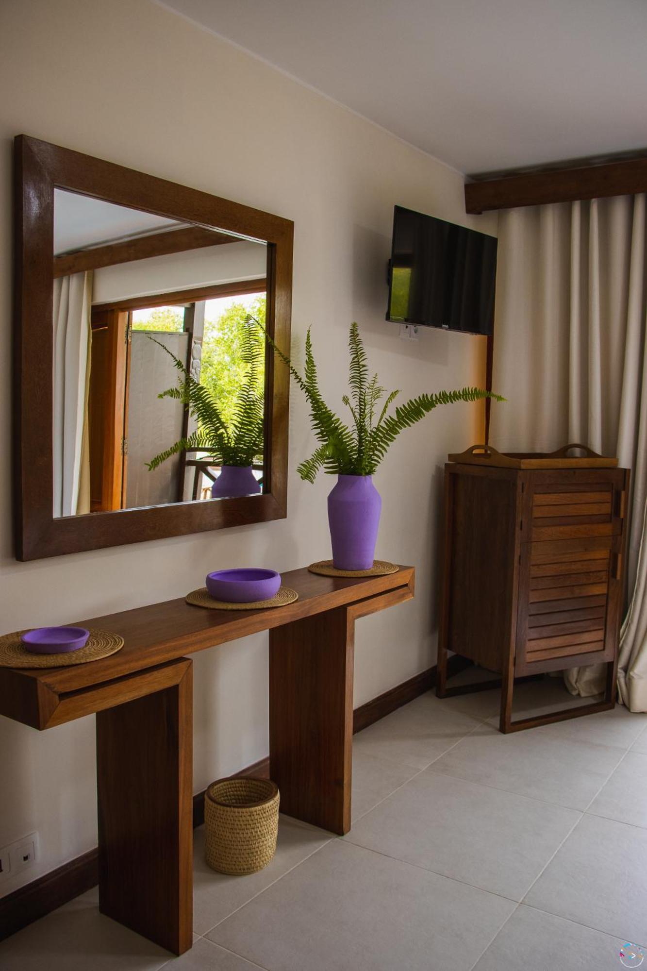 Hotel Baobab Cafe モロンダバ エクステリア 写真